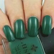 Lusture Nail paint