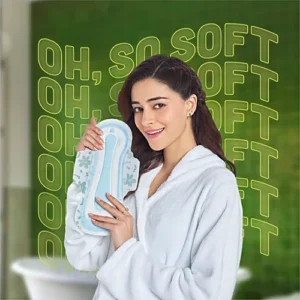 Whisper Ultra Clean Sanitary Pads (15 pieces)small