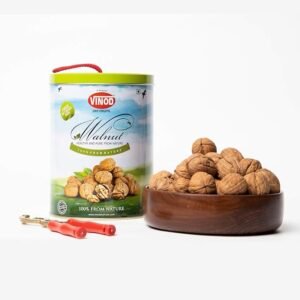 Vinod Dry Fruits - Inshell Walnuts 100% Pure from The Nature with Free Nut Cracker Inside (Box of 1Kg)