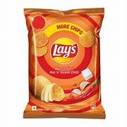 LAYS HOT 'n' SWEET CHILLI CHIPS